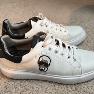Karl Lagerfeld Men's Sneakers in White with Black Details